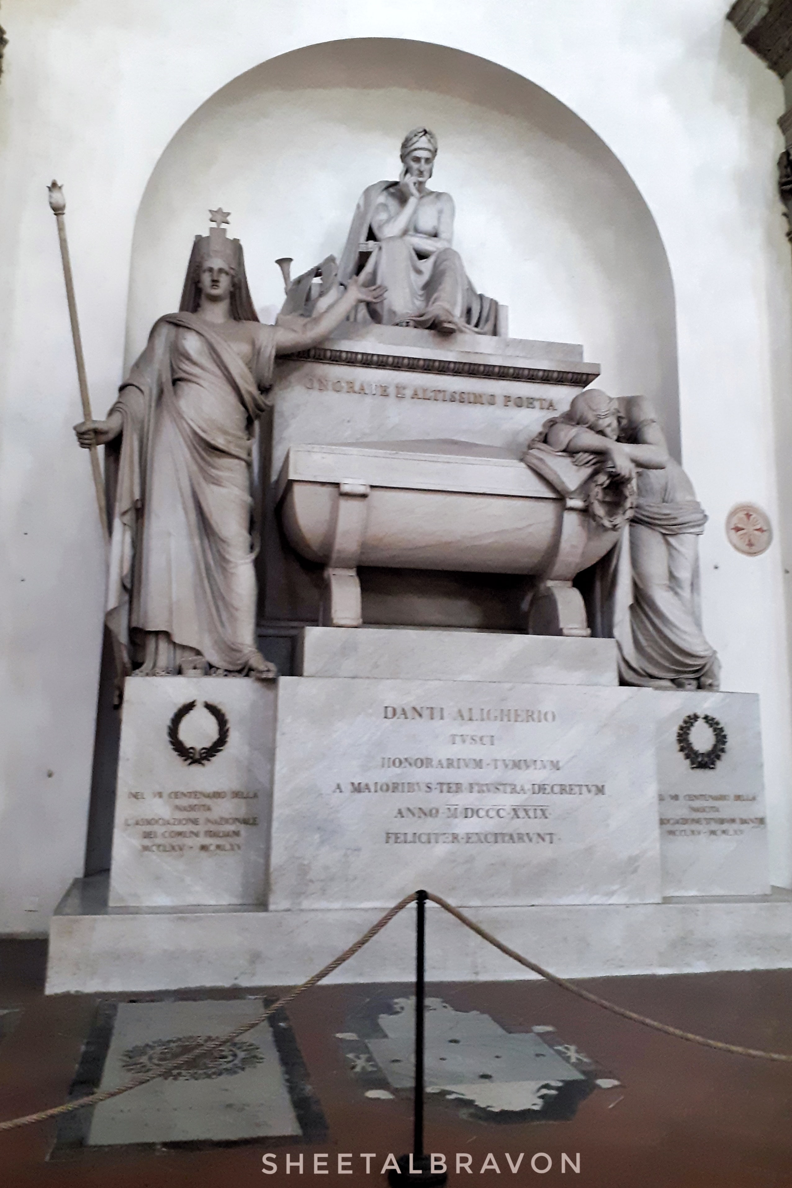 Dante's tomb in Basilica of Santa Croce in Florence 